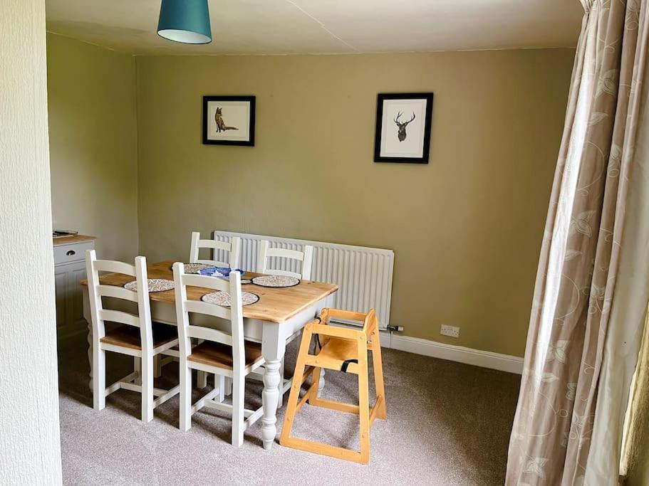 Holme Lodge Cottage サースク エクステリア 写真